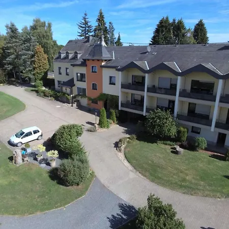 Hotell Hofgut Held 3*