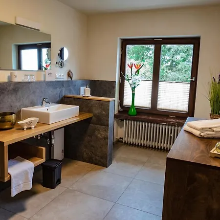 Otel Hofgut Held 3*