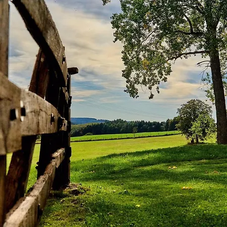 ホテル Hofgut Held