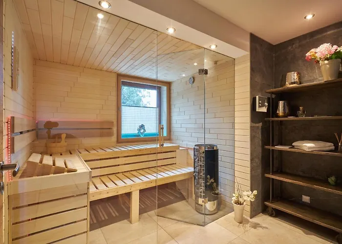 Hofgut Held Hotel 3*