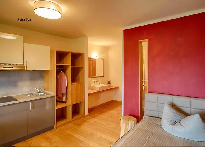 Hofgut Held Hotel 3*